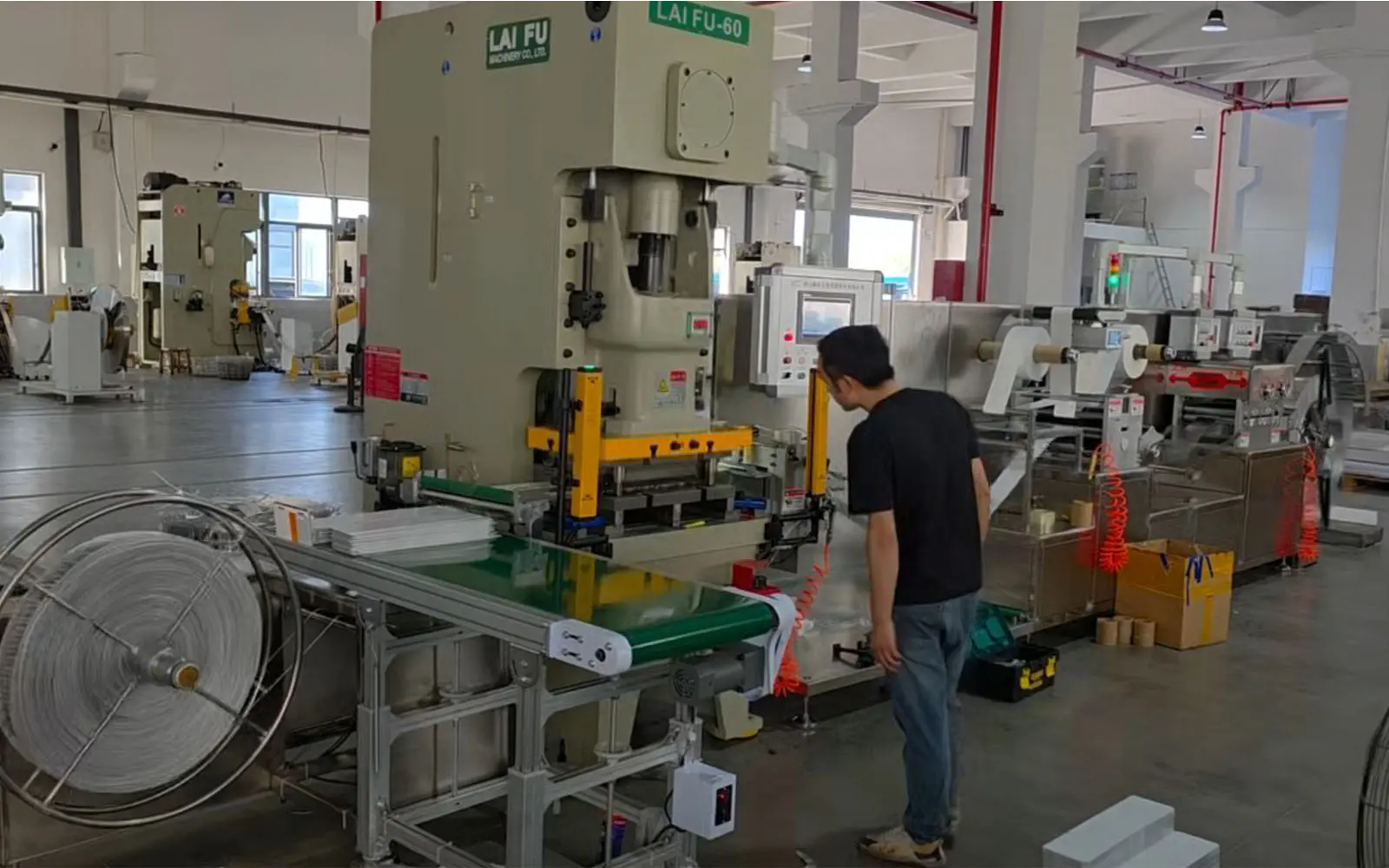 Integrated production line for double-layer license plates